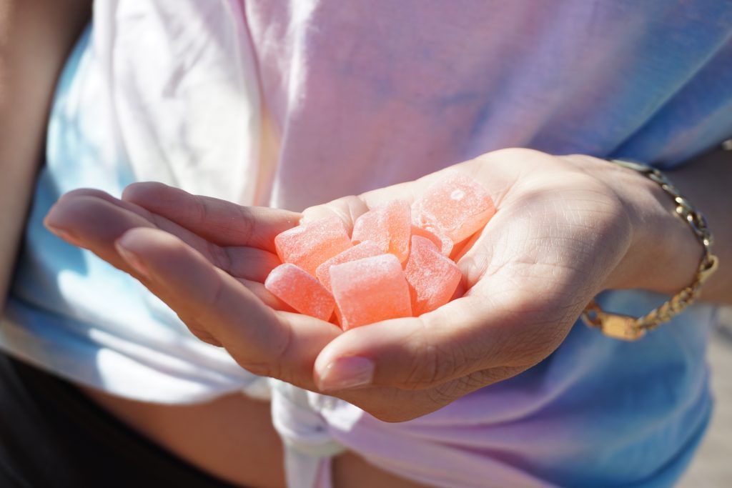 <strong>Top 6 Best THC and CBD Gummies To Buy In 2024 </strong> 1 Best THC and CBD Gummies