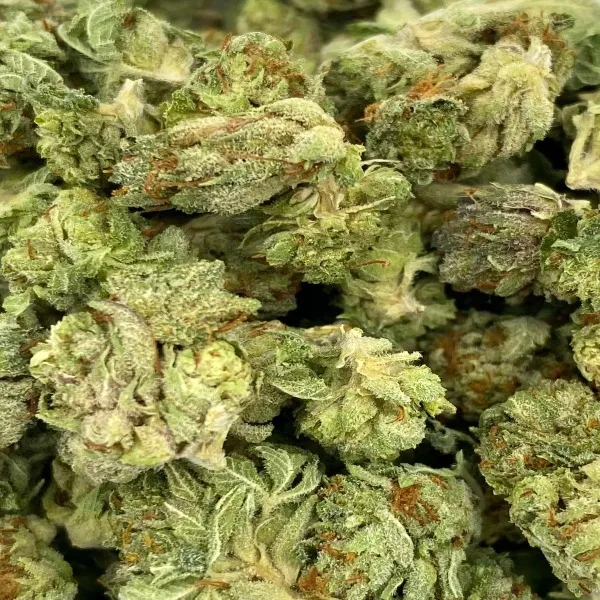 15-four-star-gen-smalls-2-1.webp Star Dawg Strain Smalls